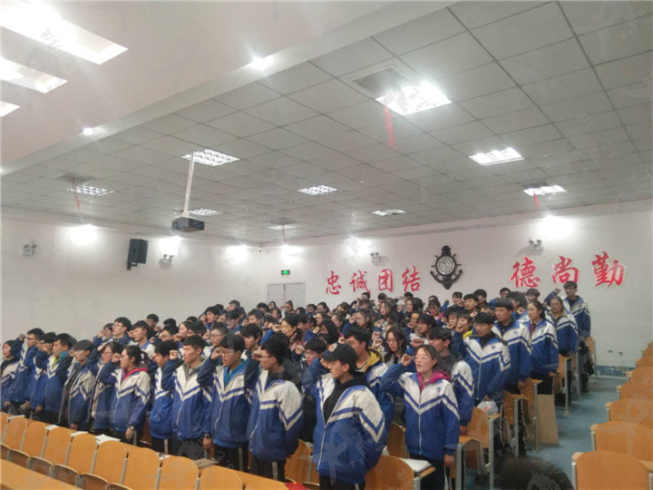 乐陵二中校区2018届高三美术联考动员誓师大会 - 东艺